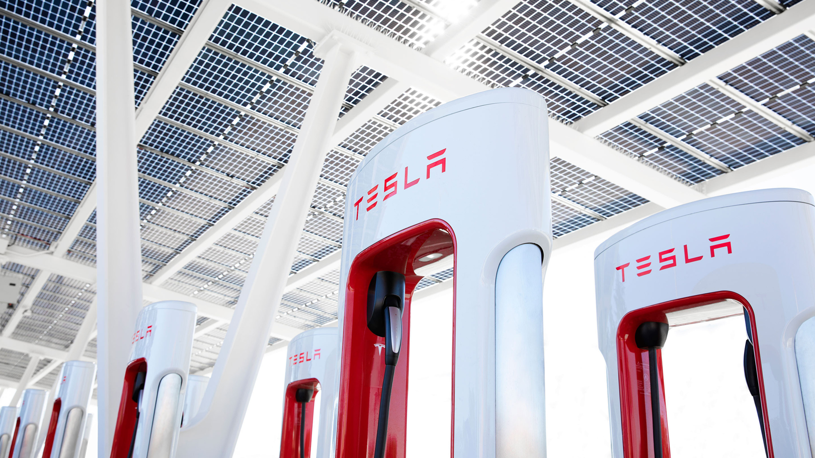 德勤：美國消費(fèi)者購買電動汽車意愿提高